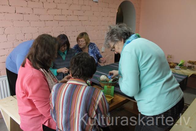 "Satiec savu meistaru"